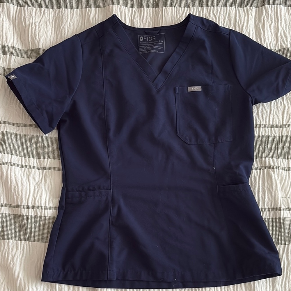 Figs Women's Short Sleeve Navy Top